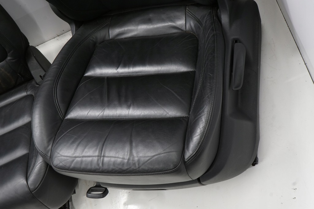 фото №8, Vw tiguan 5n 08r сиденья заднее сиденье обшивки подогрев