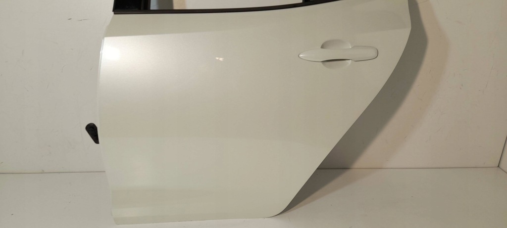 фото №7, Toyota corolla e21 хетчбек двері задні ліва 070 t387