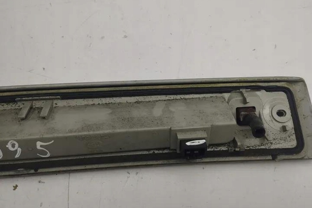 фото №9, Додаткова лампа стоп volvo xc90 i 9483947 2.9l бензиновий 200kw 2005