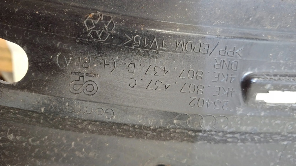 фото №8, Бампер перед передний audi e-tron s-line 4ke807437d