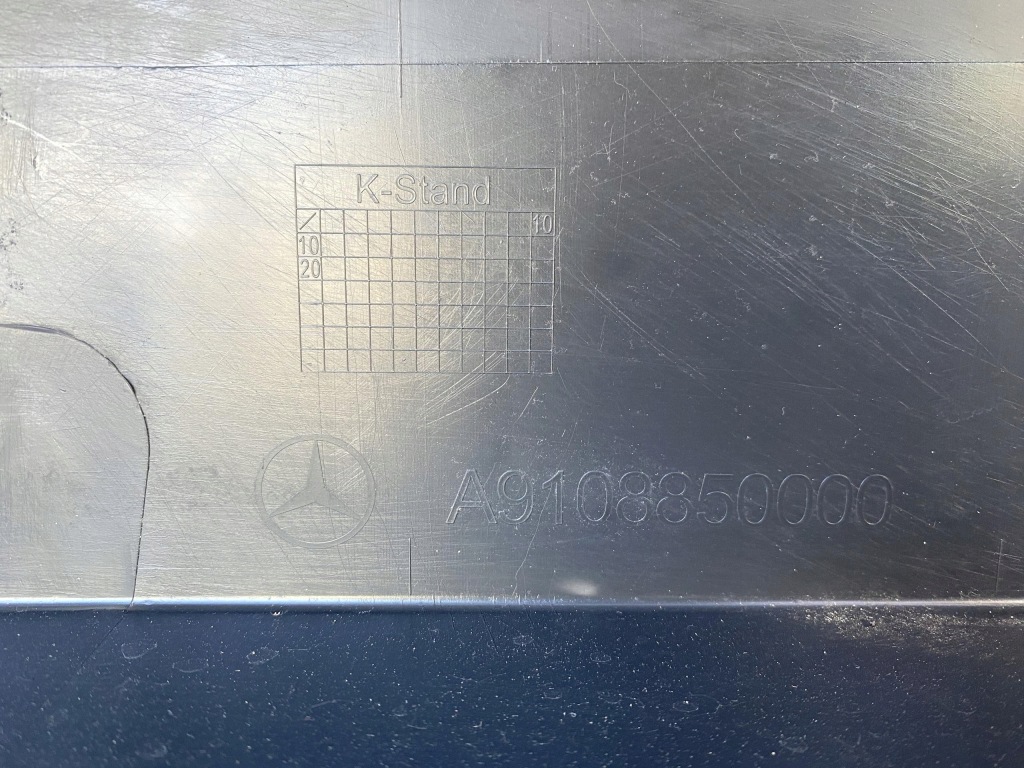 Sprinter 907 910 17- бампер передний szary новый a9108850000 в Украине