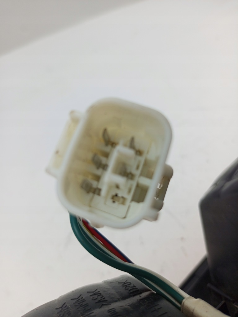 фото №16, Toyota hilux viii 8 15- лампа задняя правая правый задняя 81551-0k280 ÷