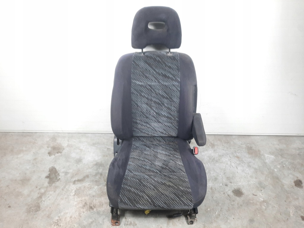 фото №1, Сиденье правый перед subaru forester i sf