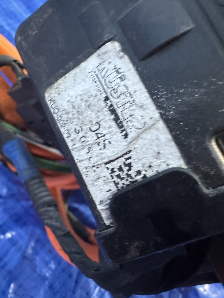 фото №8, Разъём зарядки hyundai kona i ev electric 2021