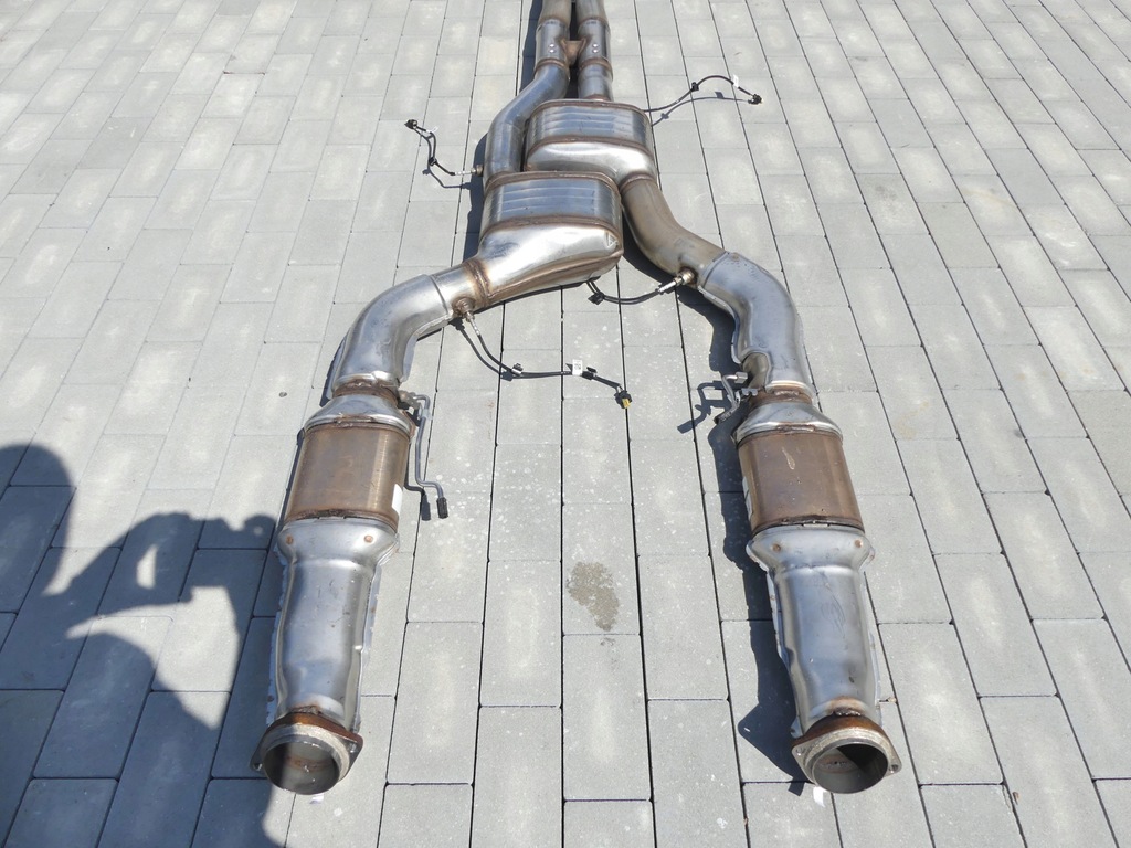 фото №10, Bmw xm g09 s68x гаситель выхлоп 5a6a4a6 5a33f31 5a34699 5a29be5 5a33f28