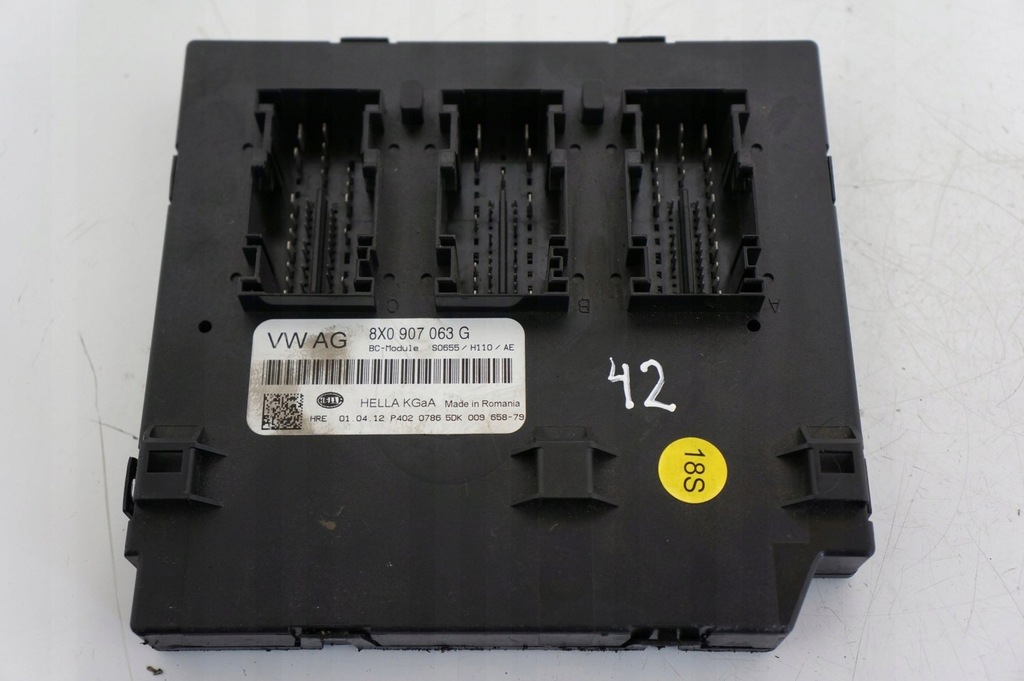 фото №1, Блок управления блок управления бортовой сетью audi q3 8x0907063g
