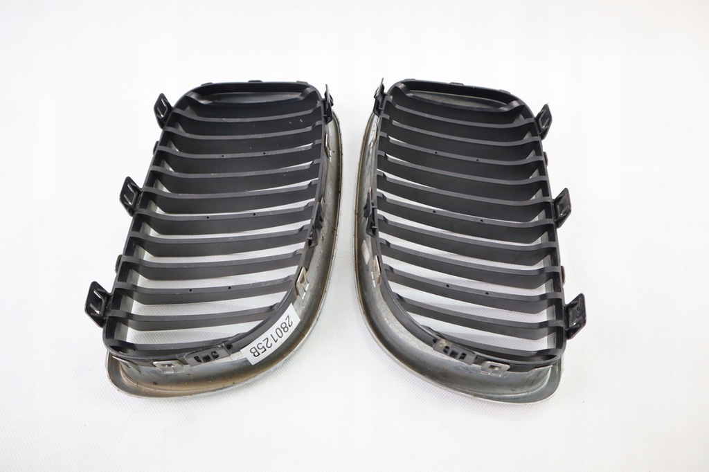 фото №6, Решітка радіатора решітка радіатора решітка радіатора bmw 1 e87 lift e81 e82 e88 7166440 716439 комплект