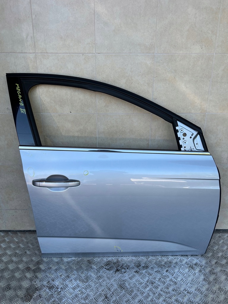фото №1, Двері повний праве renault megane iv h/b