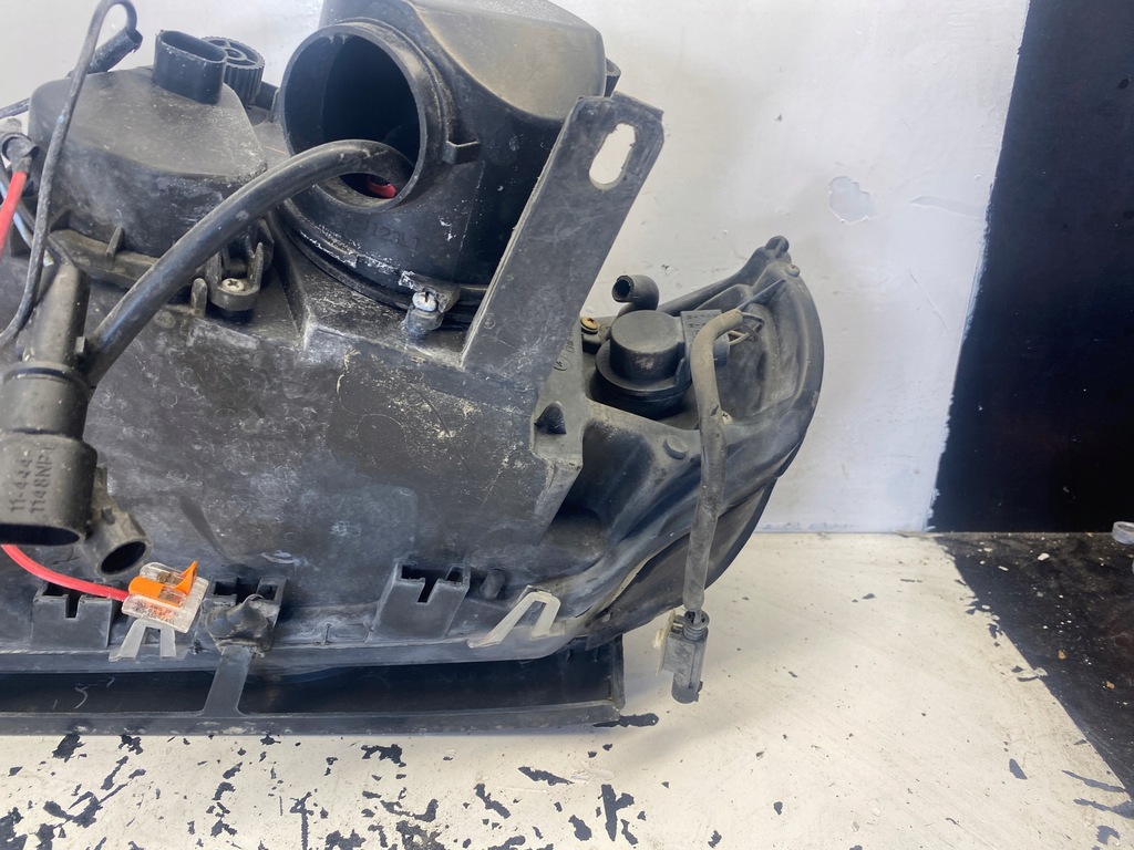 фото №11, Bmw x5 лампа правый перед