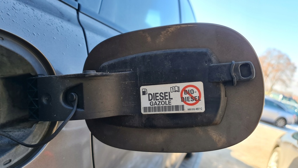 фото №4, Кришка заливної пального porsche cayenne 7p m8u дизель