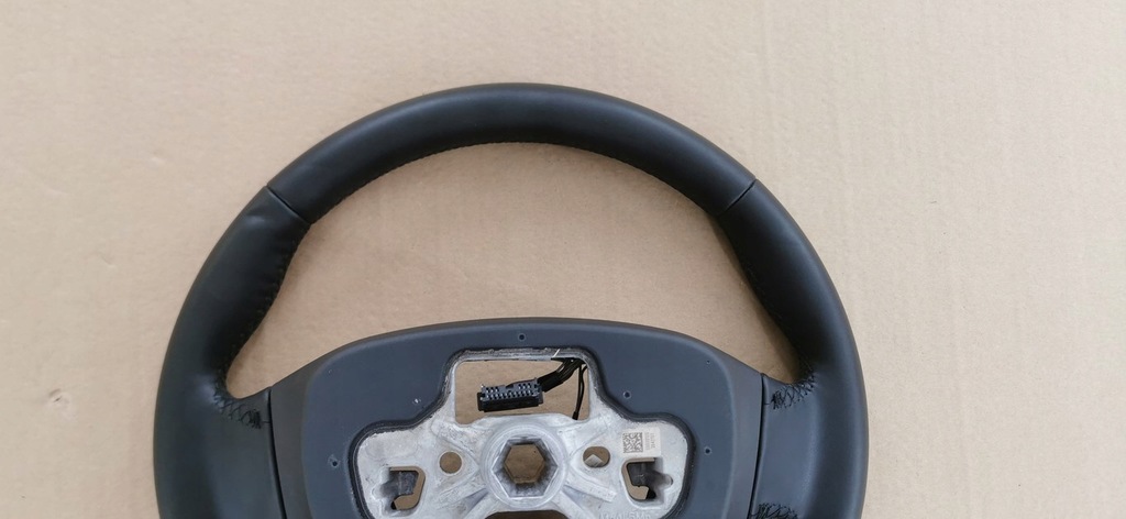 фото №11, Ford focus mk4 2018-23r.- воздуховод кожа