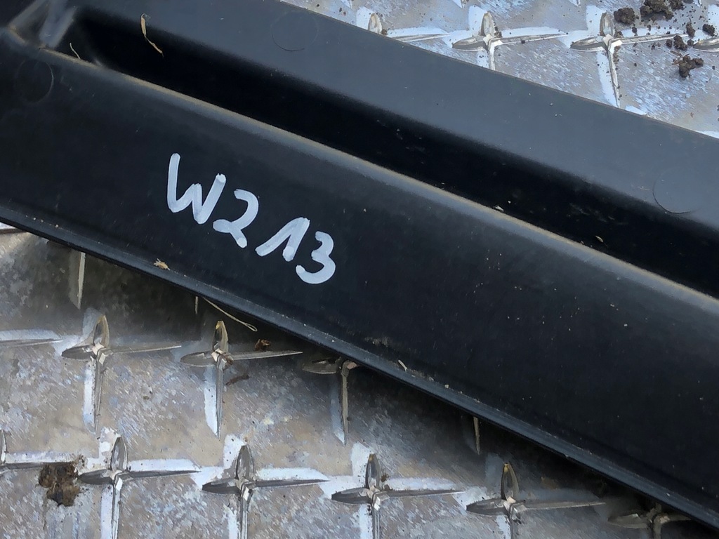 фото №9, Жабо mercedes w213 a2138313400