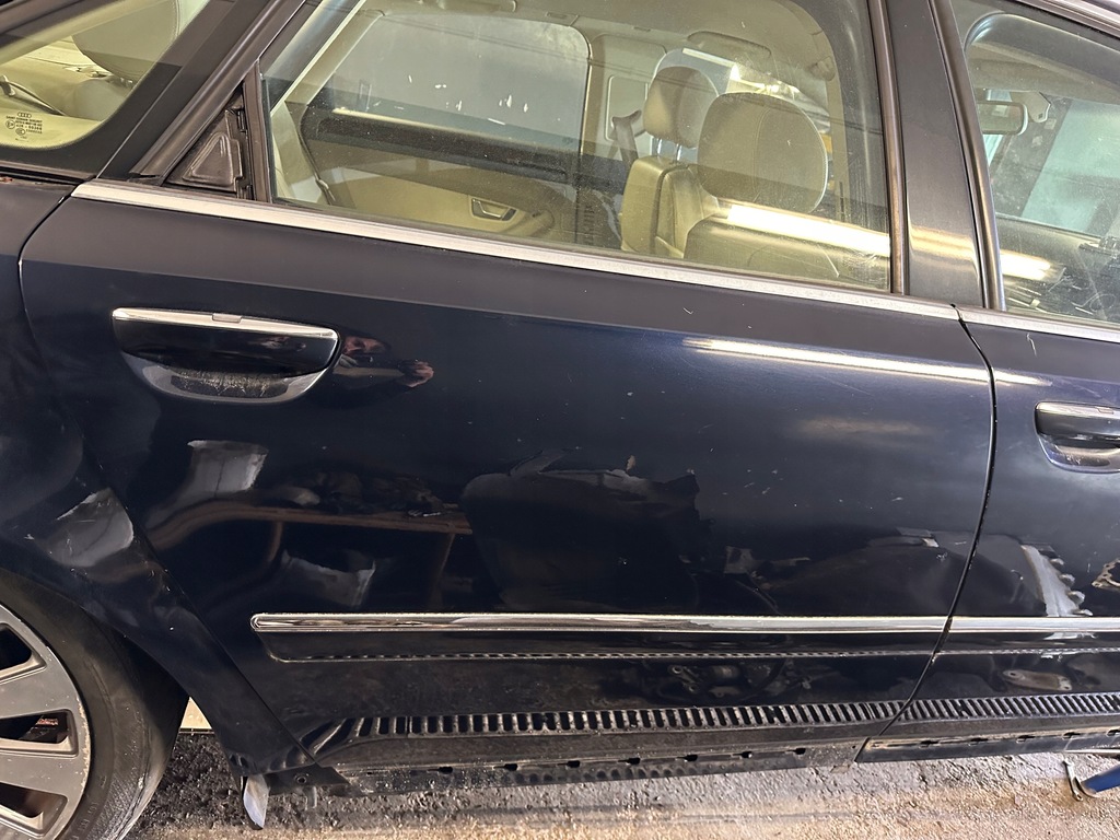 фото №1, Двері правий задня голий płat audi a8 d3 lz5d lubelski