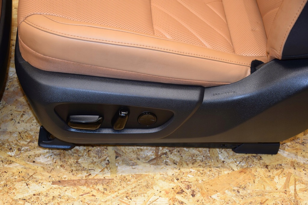 фото №9, Сиденье сиденья салон заднее сиденье lexus nx ii 2 22r оригинал nowe идеальное состояние 300km 21-