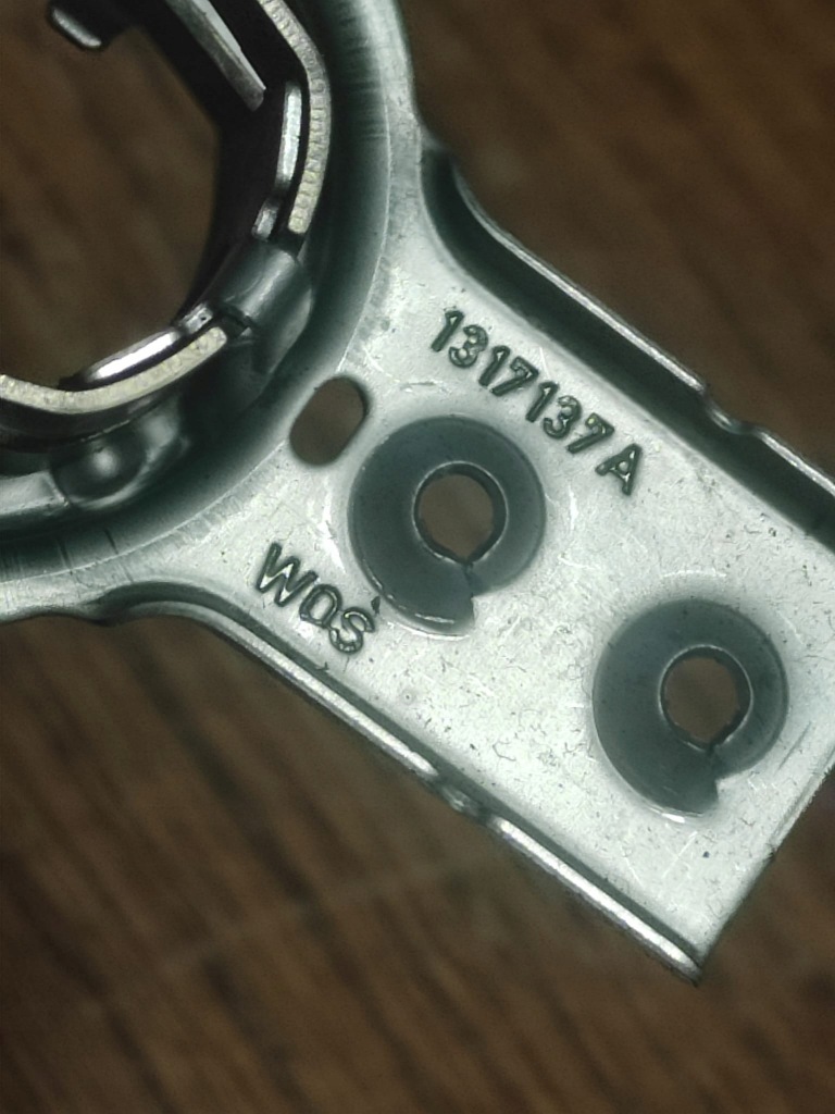 Webasto проход выхлопных газов przez защита двигателя подвеска 1317137a bezpieczne с Разборки