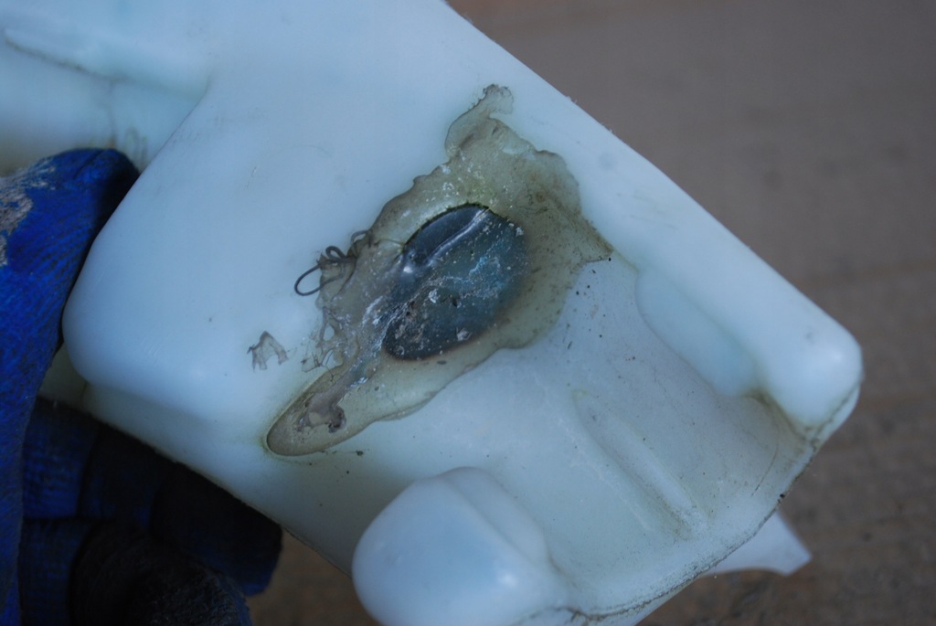 фото №8, Бачок омывателя audi tt 8n 8n0955453a