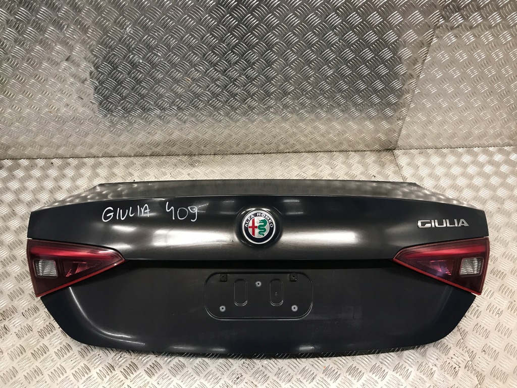 фото №1, Alfa romeo giulia крышка багажника багажника комплектная w цвет 409