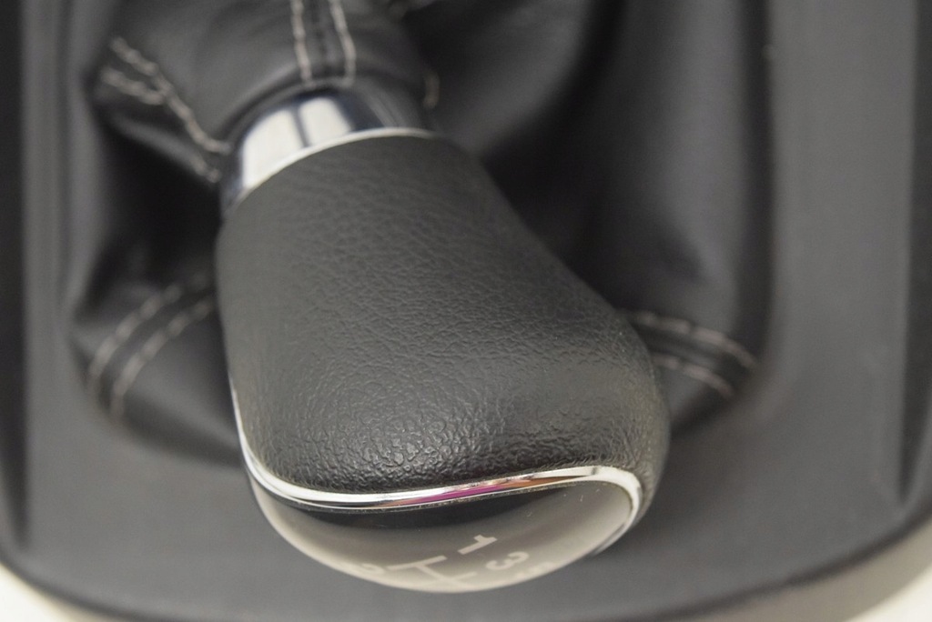 фото №5, Ford ka+ ka plus ручка переключения передач чехол