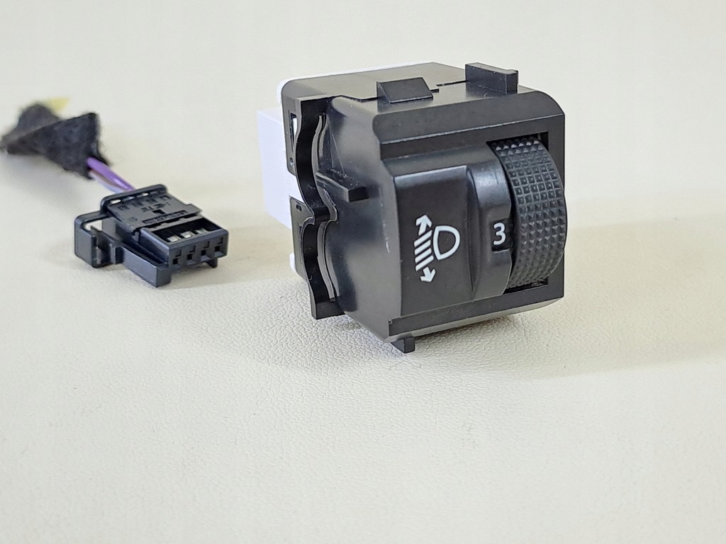 фото №1, Peugeot rifter 20r панель регулировки высоты света