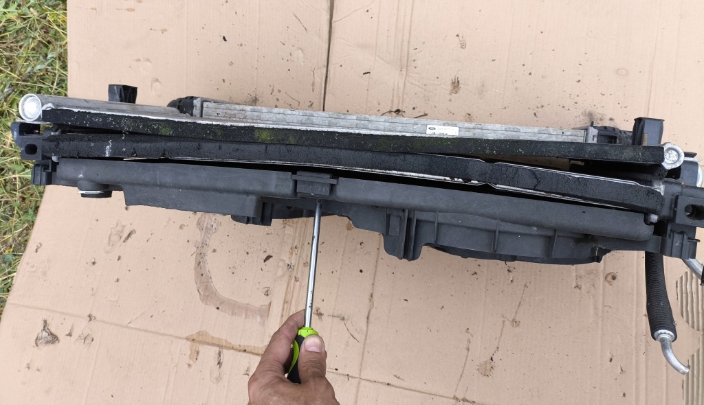 Радіатор радіатор води кондиціонер вентилятор комплект mondeo mk5 2.0 tdci в Україні