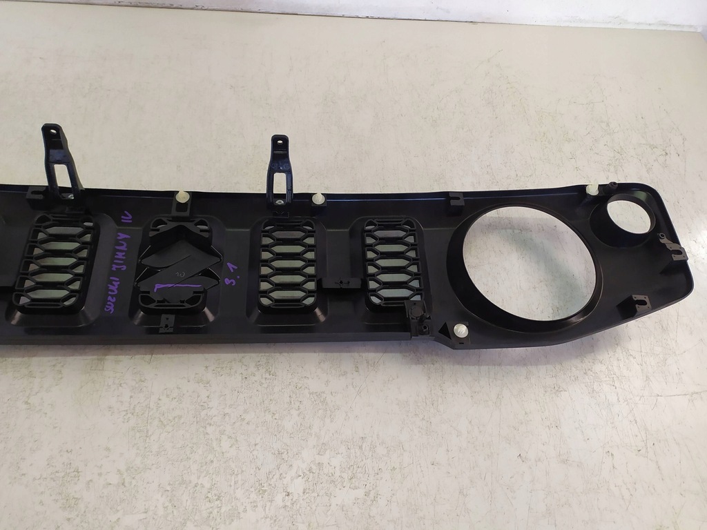 фото №12, Suzuki jimny решётка радиатора решётка радиатора бампер перед 7211178r0