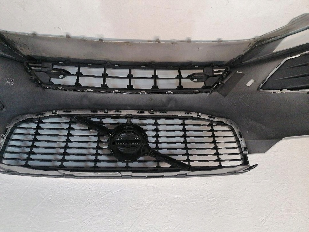 фото №11, Volvo xc60 r-design бампер перед 31449127 18-22