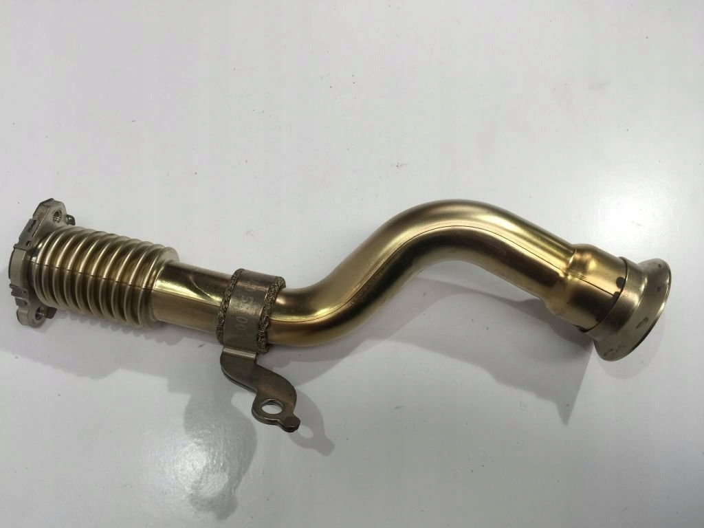 фото №1, Mercedes e w238 w213 2.0 cdi 2018 труба шланг egr