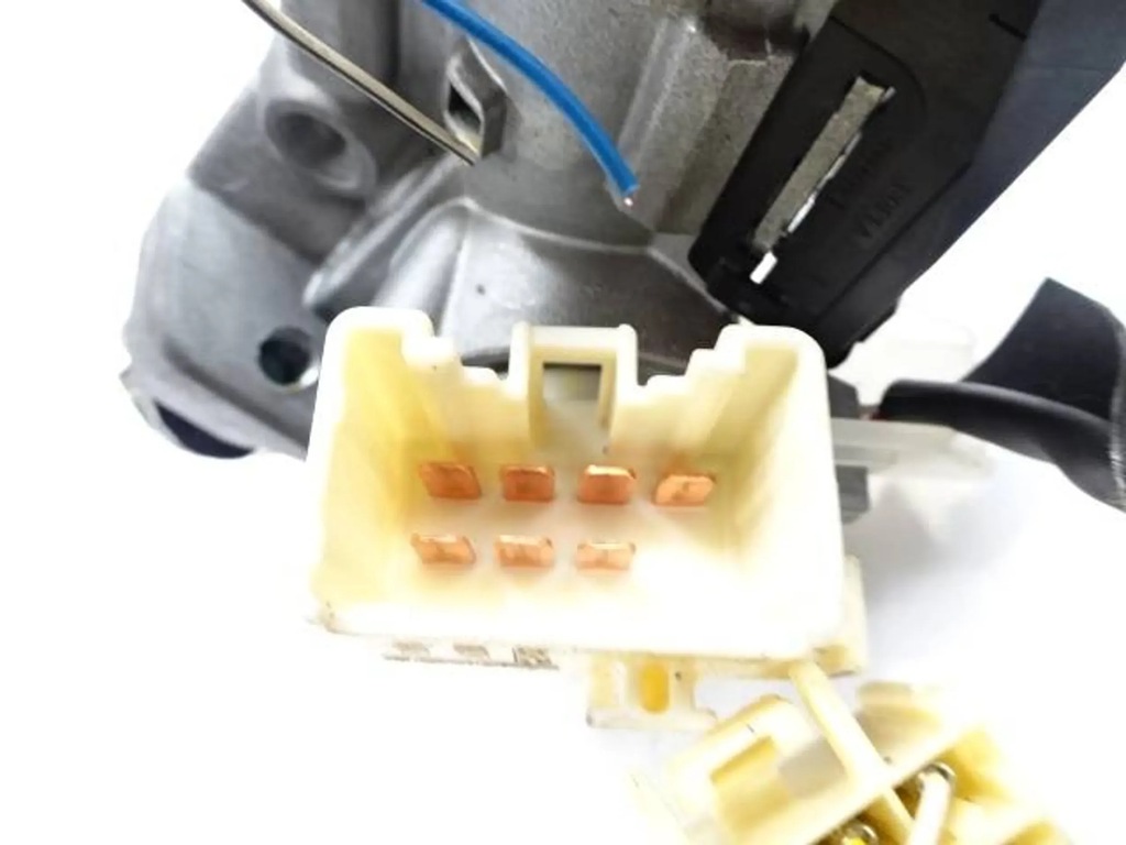 фото №5, Замок зажигания с ключ toyota auris 06-09 r.