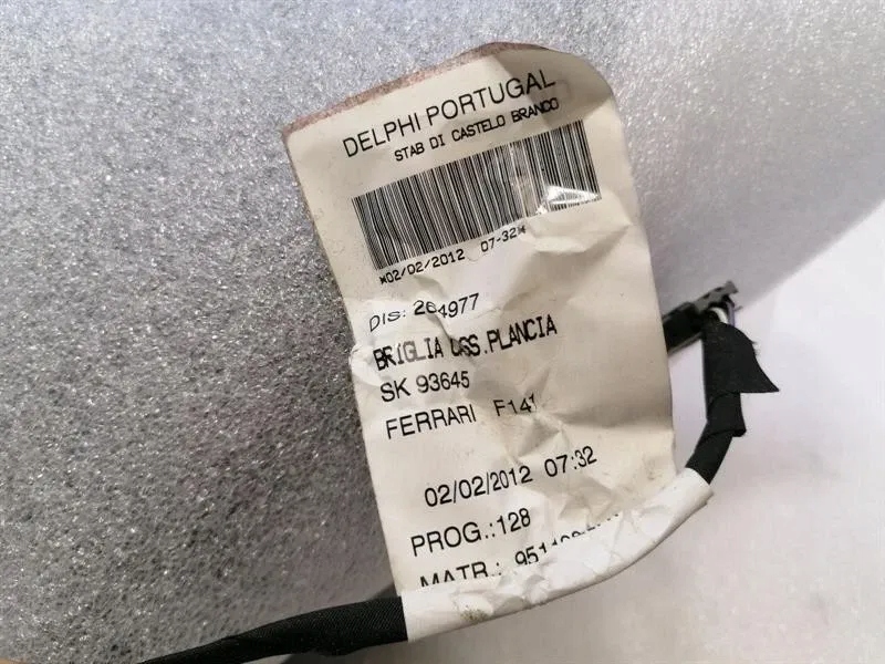 Бардачок шкіряний ferrari 458 f142 spider 82875000 повітропровід права права Доставка