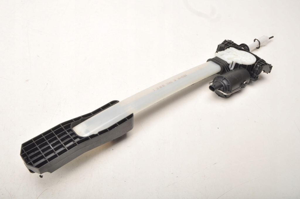 Bmw g16 моторчик шторка правий задній 7479752 Ціна