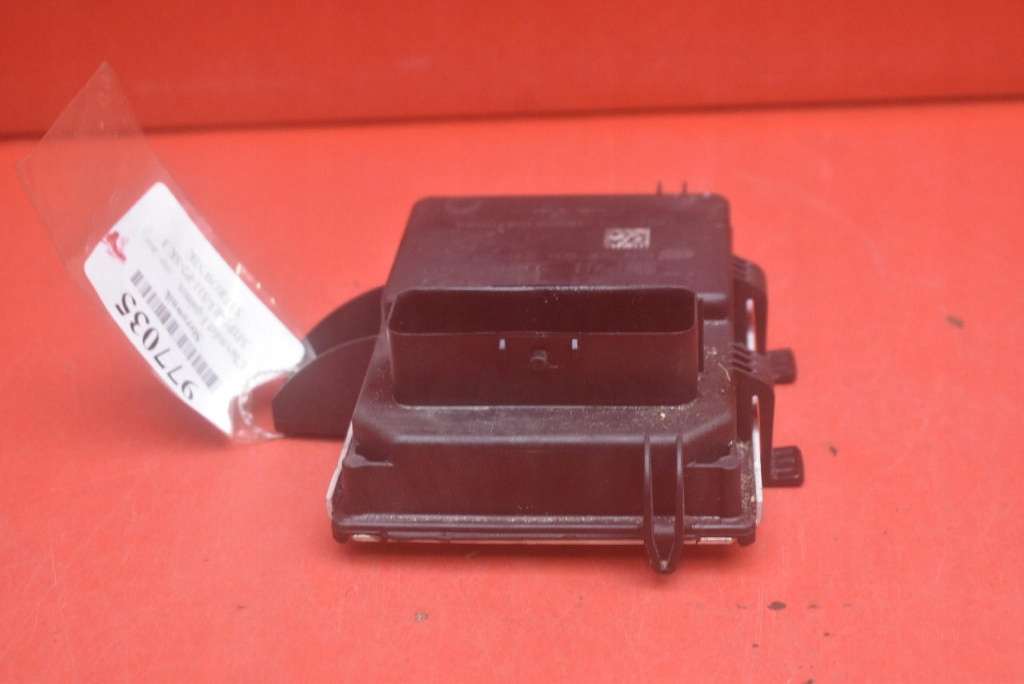 Блок управления модуль насоса топлива 20867260 chevrolet equinox 2 2.4 ecotec 182km Недорого