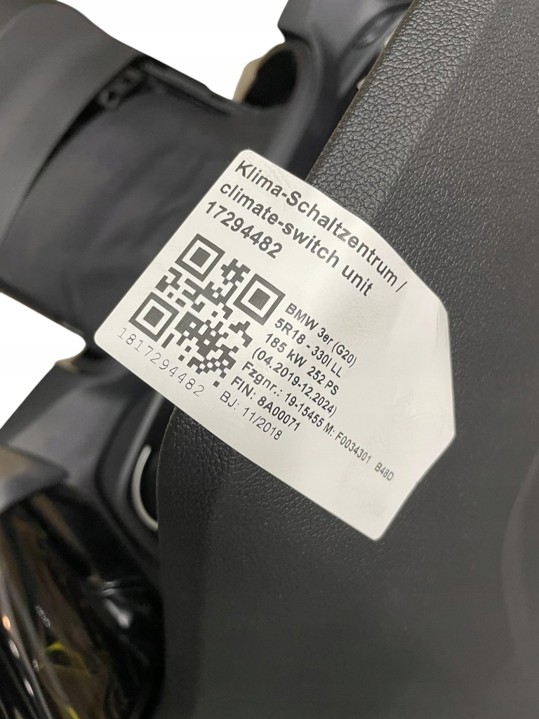 фото №8, Консоль приборная панель canberrabeige bmw 3 g20 g21 4 g22 g23 g26 демонтаж