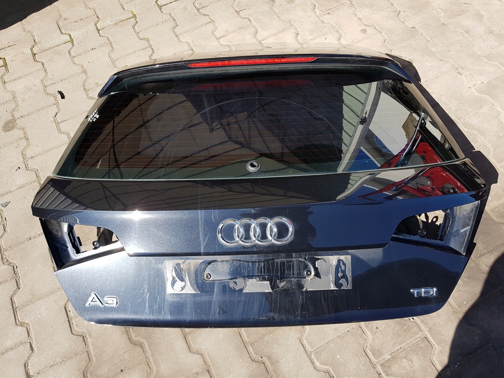 фото №1, Audi a3 8v 13r- крышка багажника багажника задняя lz9y sportback