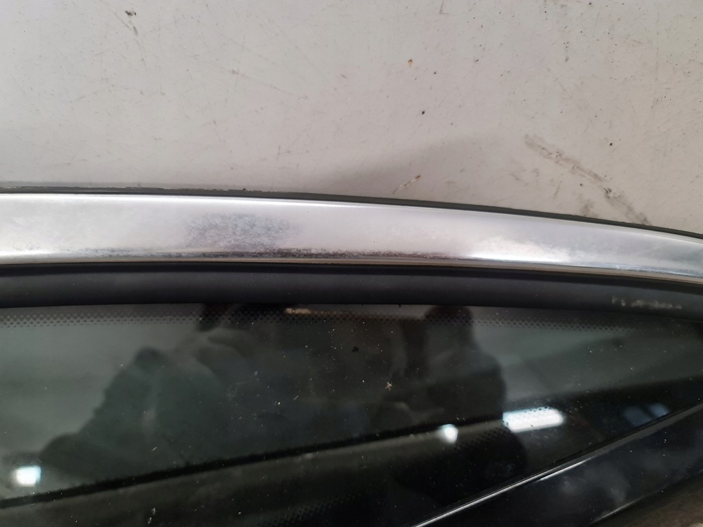 фото №5, Скло трикутник права audi a8 d2 lift vsg хром