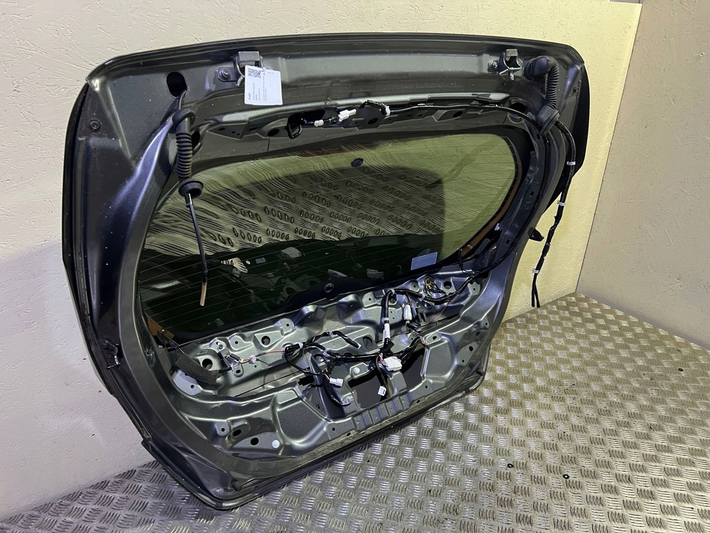 фото №11, Nissan leaf ii ze1 2018 задняя крышка багажника багажника