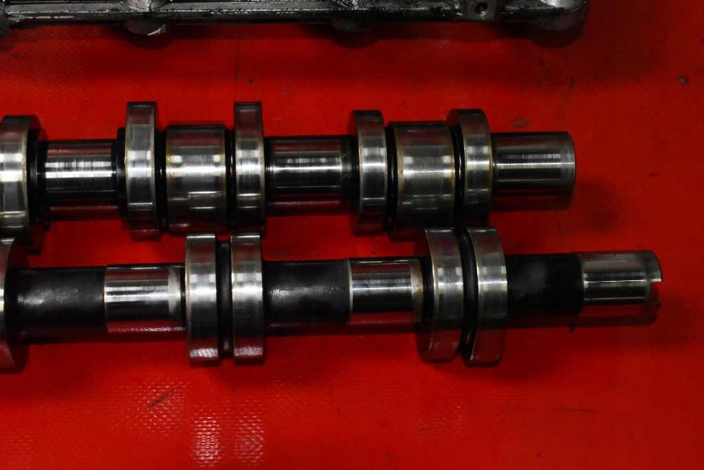 фото №16, Головка двигуна 03g103373a mitsubishi grandis 2.0 di-d 134 km 03-11