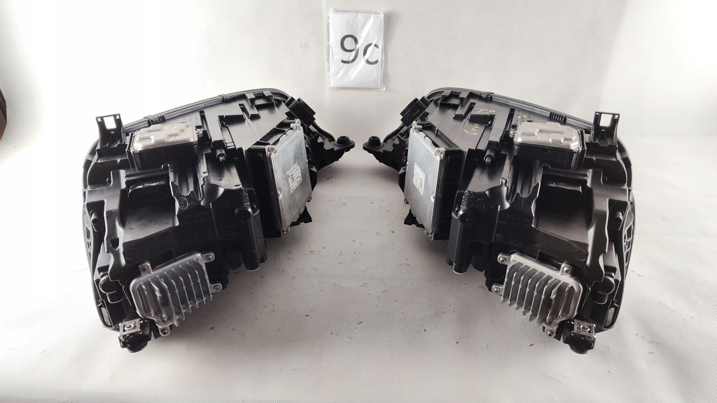 фото №12, Audi q5 80a full led matrix левый правый лампа