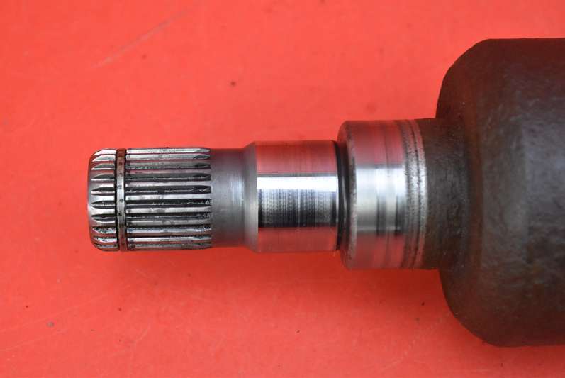 фото №7, Приводной вал левая задняя автоматическая коробка передач chrysler pacifica 1 i 4.0 v6 258 km 4x4 lift 03-08