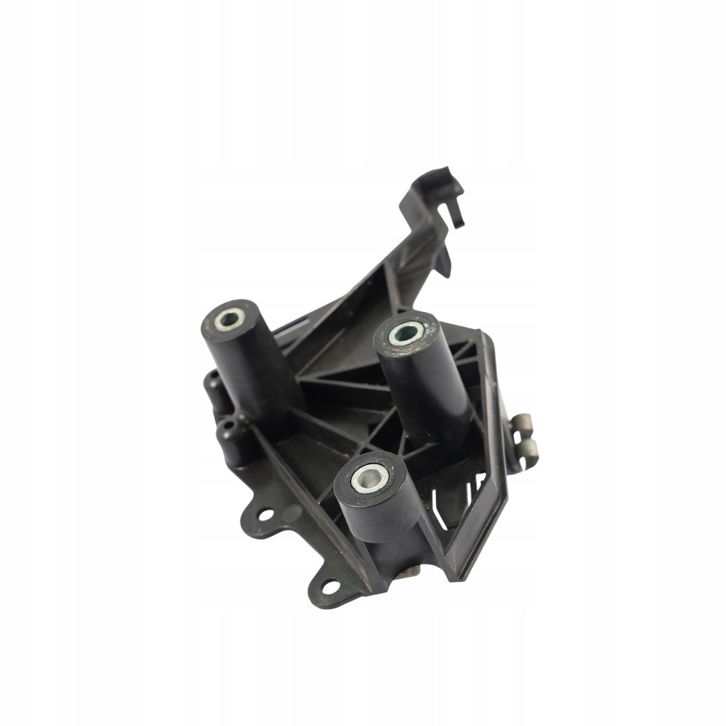 фото №10, Bmw e81 e87 lci x1 e84 n47s кронштейн датчика дизель 7812296