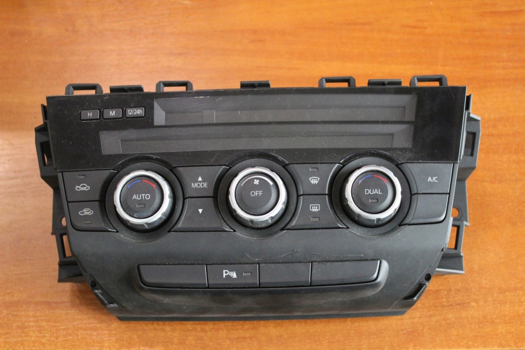 фото №1, Панель обдув кондиціонера mazda cx-5 fkd5161190g