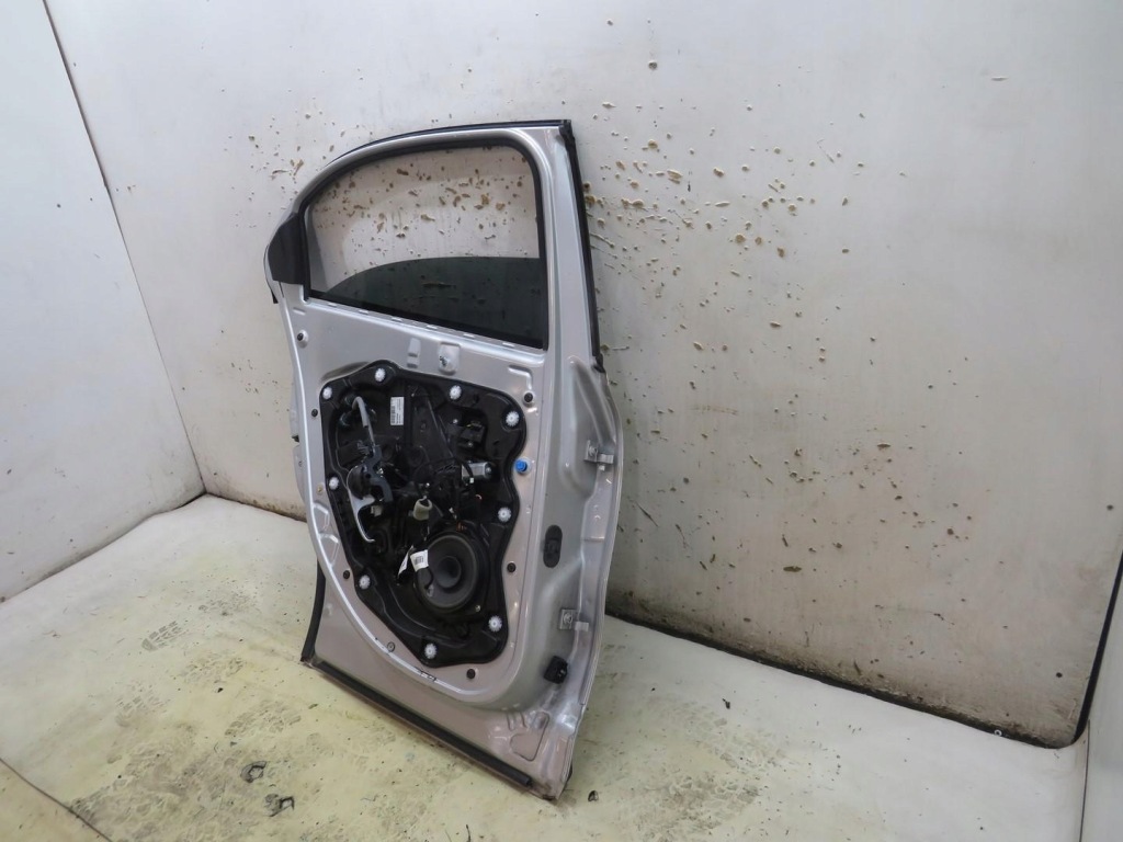 Дверь левое  задняя 348 fiat 500x Недорого