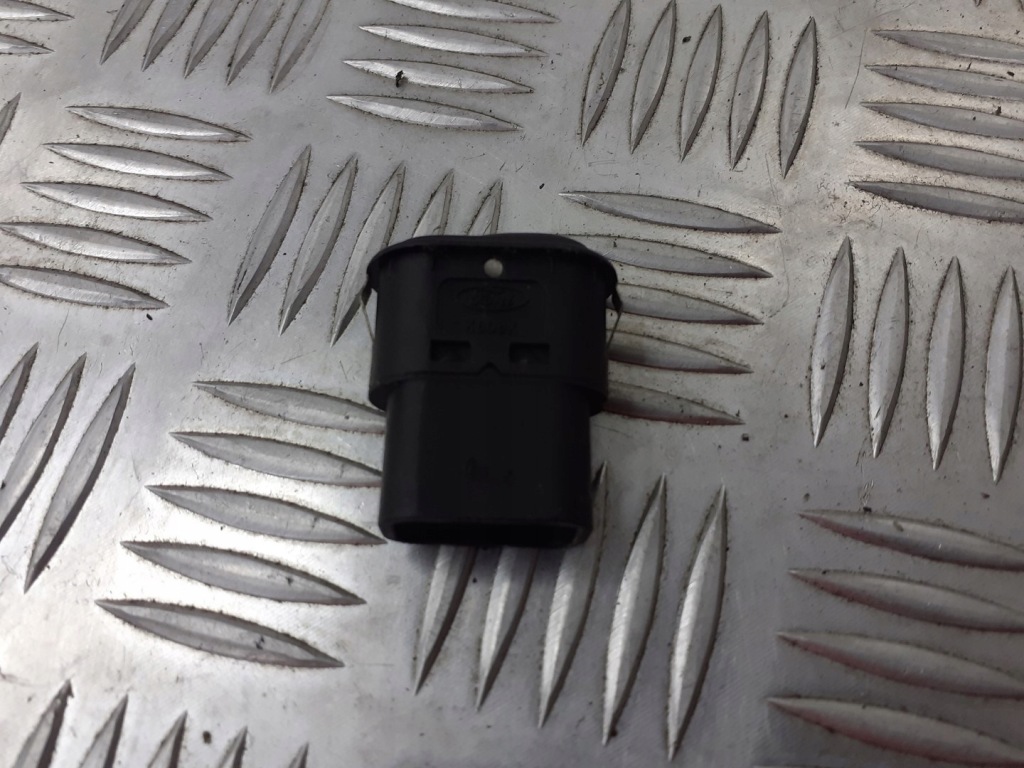 фото №2, Перемикач відкривання кришки ford ka 1.3