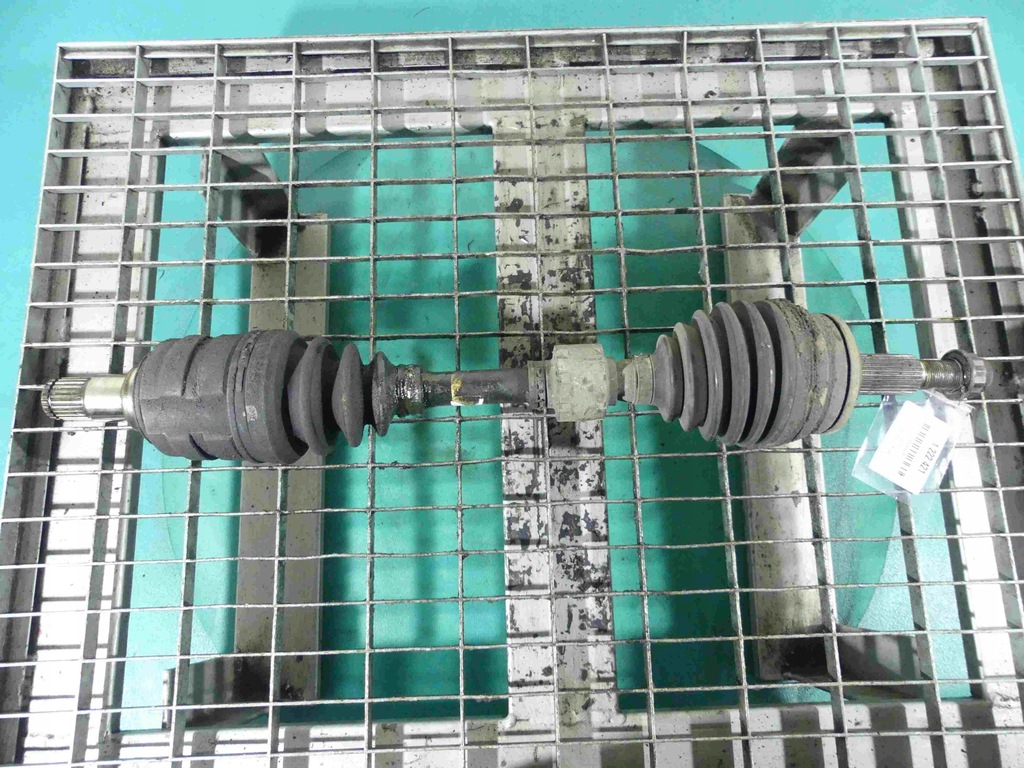 фото №1, Привідний вал ліва toyota corolla e15 2.0 d4d механічна коробка передач