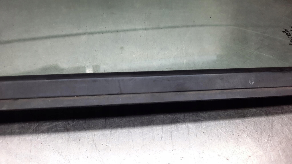 фото №8, Стекло дверь правый перед треугольник fiat ducato ii 01r