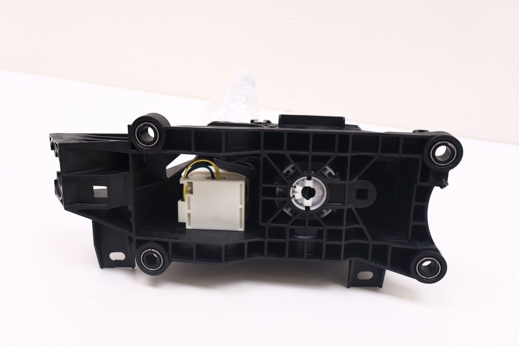 фото №10, Lexus rx iv 450h домкрат рычаг переключения передач pa66-gf33