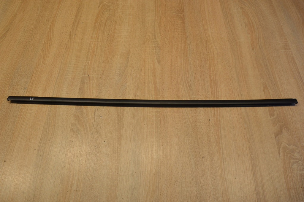 фото №1, Молдинг уплотнитель дверь левый задняя orlando