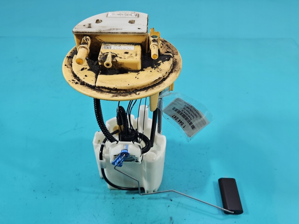 фото №1, Помпа насос пального toyota proace city 1.5 d4d 100115562af 6 pin