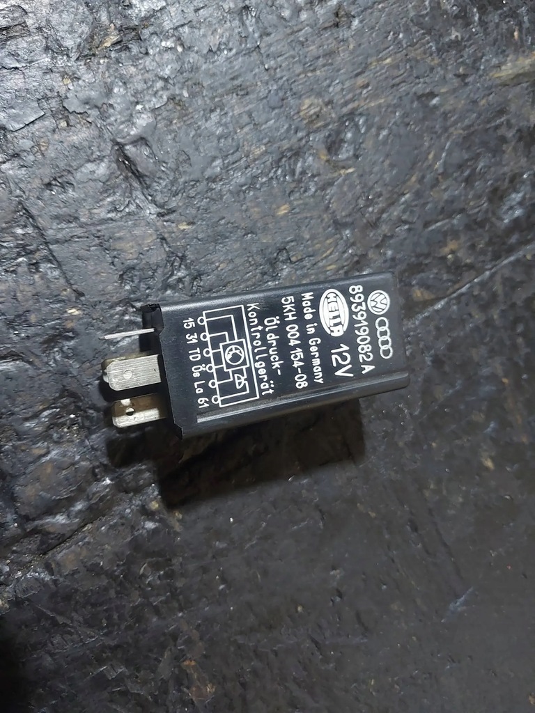 фото №1, Реле audi 893919082a 310