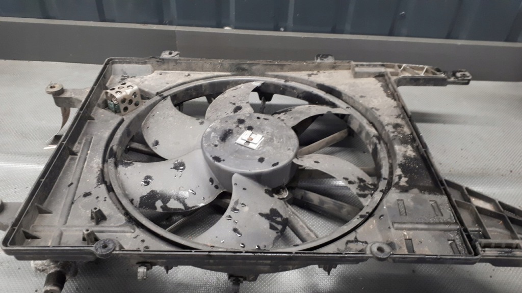 Купити 7700433729 вентилятор радіатора scenic 1 1.9