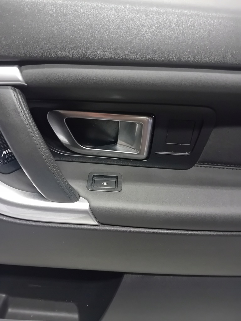 фото №6, Discovery sport l550 обшивка дверь правый перед